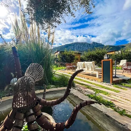 Tiny Town Kuyucak Hotel *