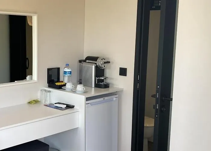 Tiny Town Kuyucak * Karaburun