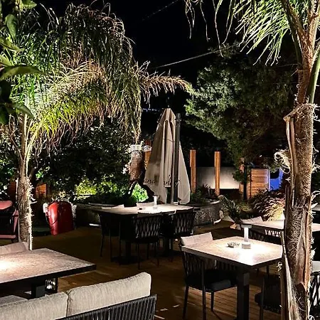 Tiny Town Kuyucak Hotel Karaburun (Izmir)