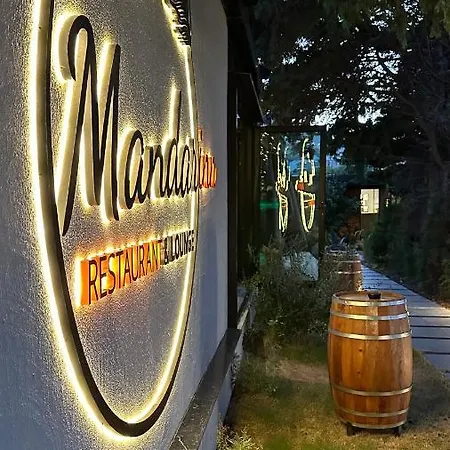 Tiny Town Kuyucak Hotel