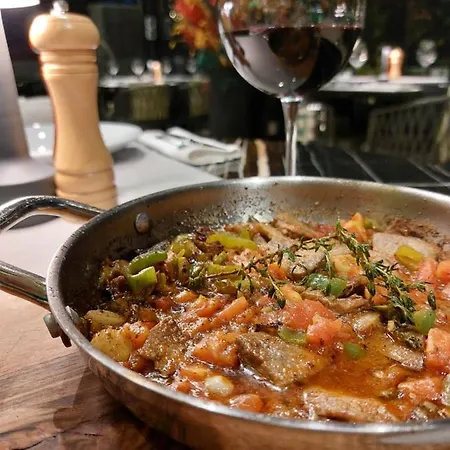 Tiny Town Kuyucak Hotel *