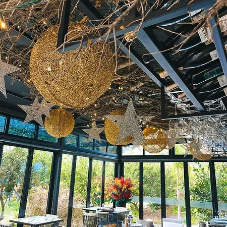 Hotel Tiny Town Kuyucak